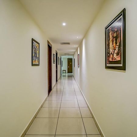 Townhouse 552Hotel Royal Court Jalandhar Exterior foto