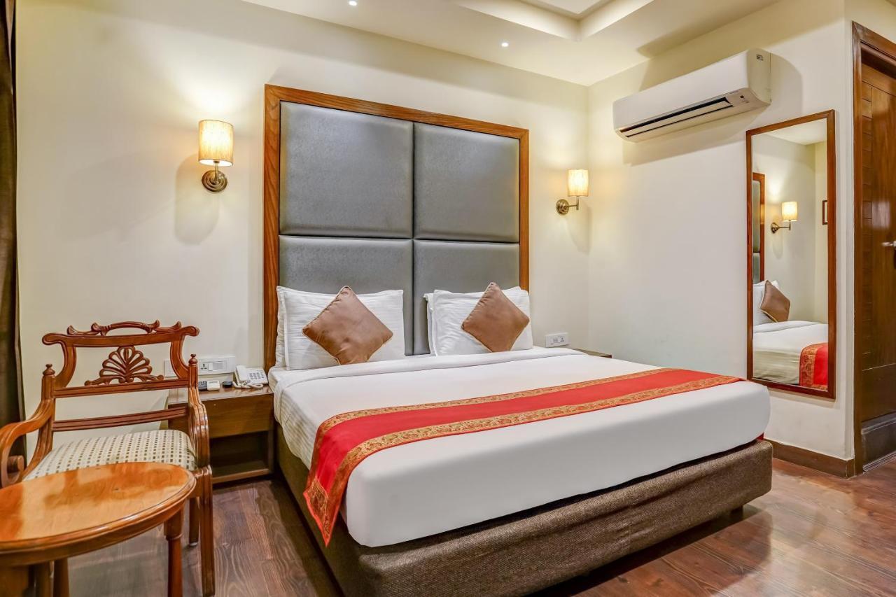 Townhouse 552Hotel Royal Court Jalandhar Exterior foto