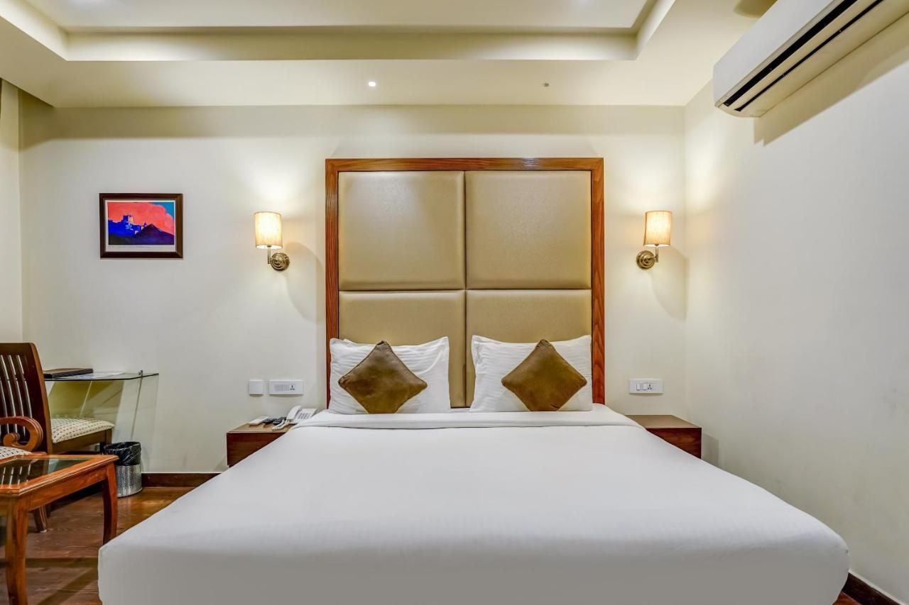 Townhouse 552Hotel Royal Court Jalandhar Exterior foto