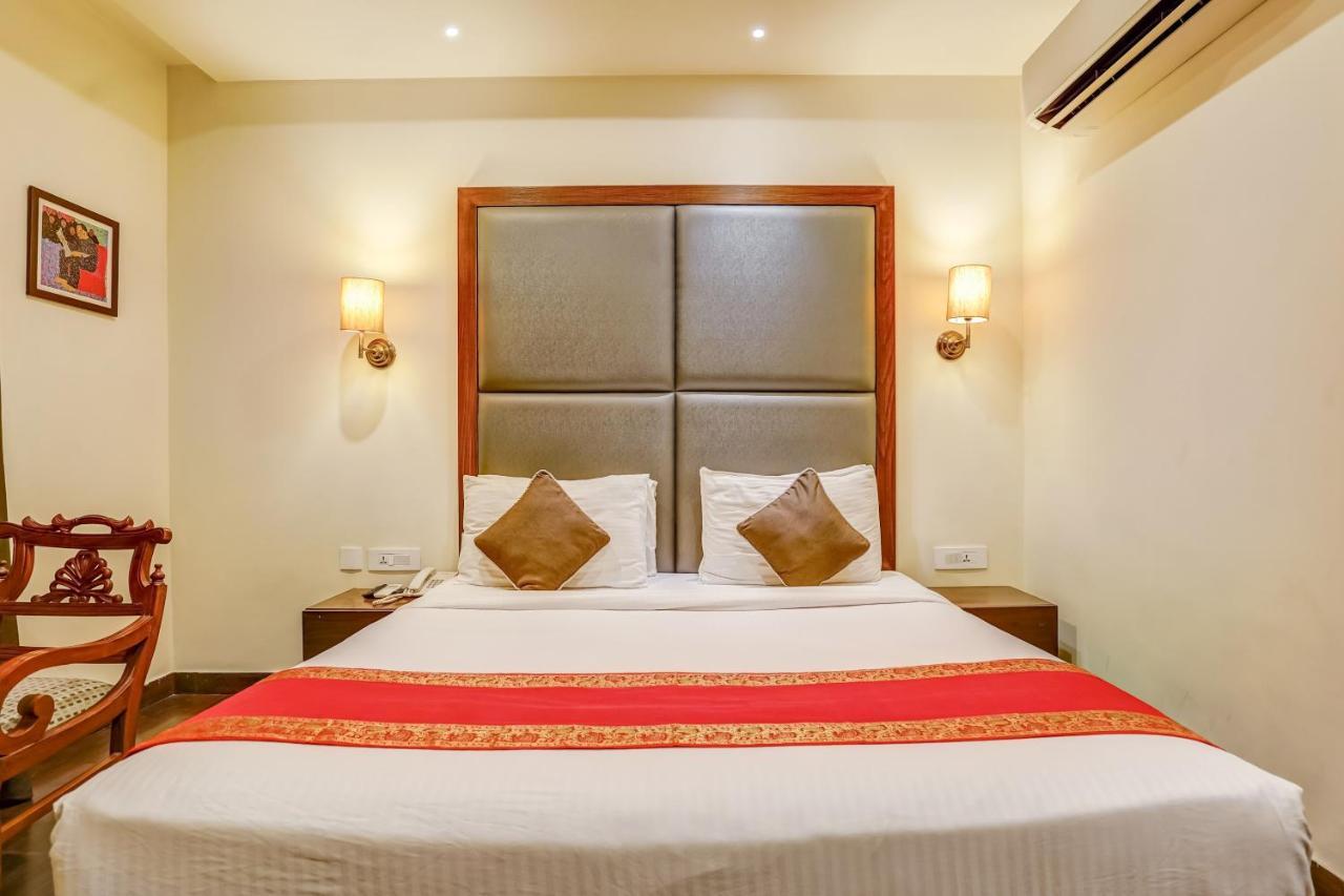 Townhouse 552Hotel Royal Court Jalandhar Exterior foto